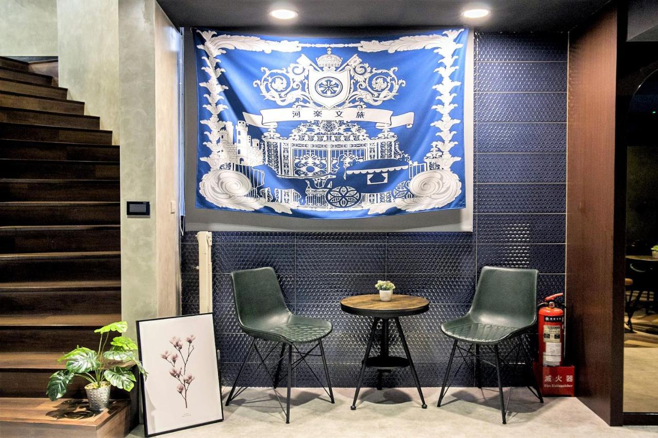 Holo Hotel Tainan Exterior photo